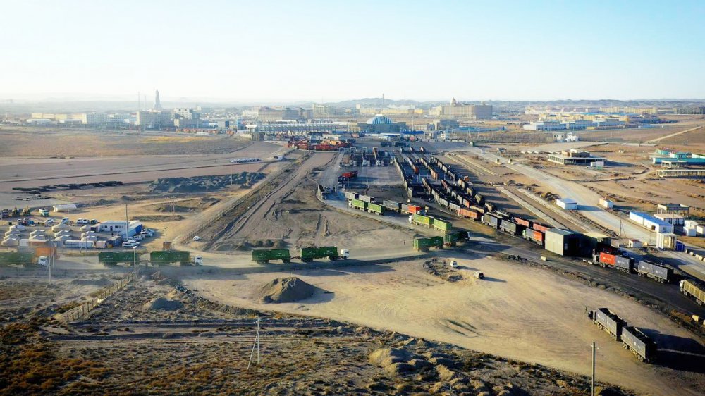 The government is to extend the period of the special regime imposed on Erdenes Tavan Tolgoi for six months